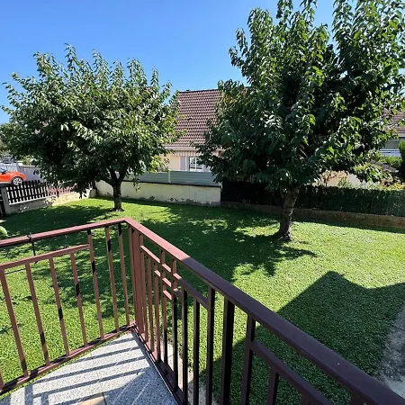 Maison Spacieuse Au Calme Avec Jardin Et Parking Ferienhaus
