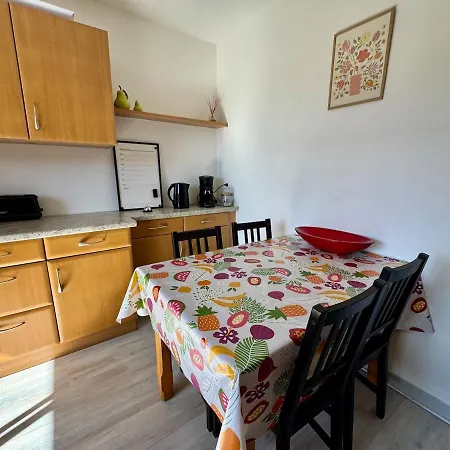 Ferienhaus Maison Spacieuse Au Calme Avec Jardin Et Parking